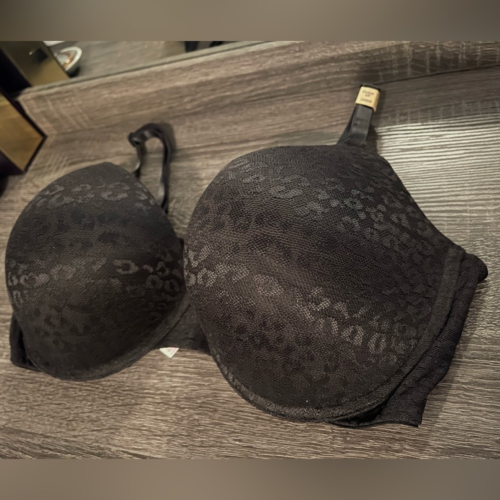 Victoria Secret Push Up Bra